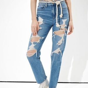 American eagle hi-rise 90’s boyfriend jeans